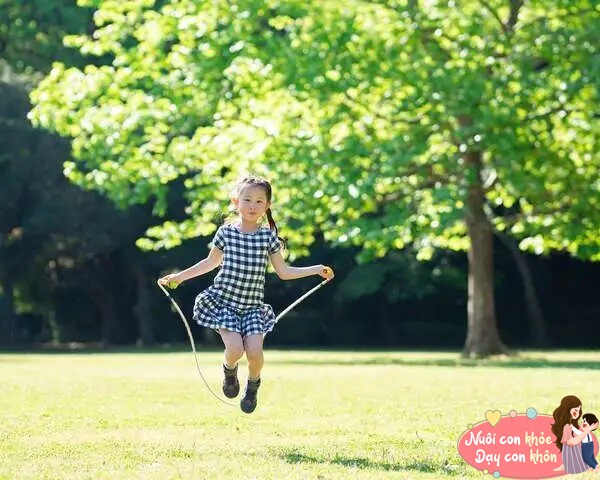 Tập thể dục thường xuyên sẽ giúp trẻ tăng cường hệ miễn dịch.