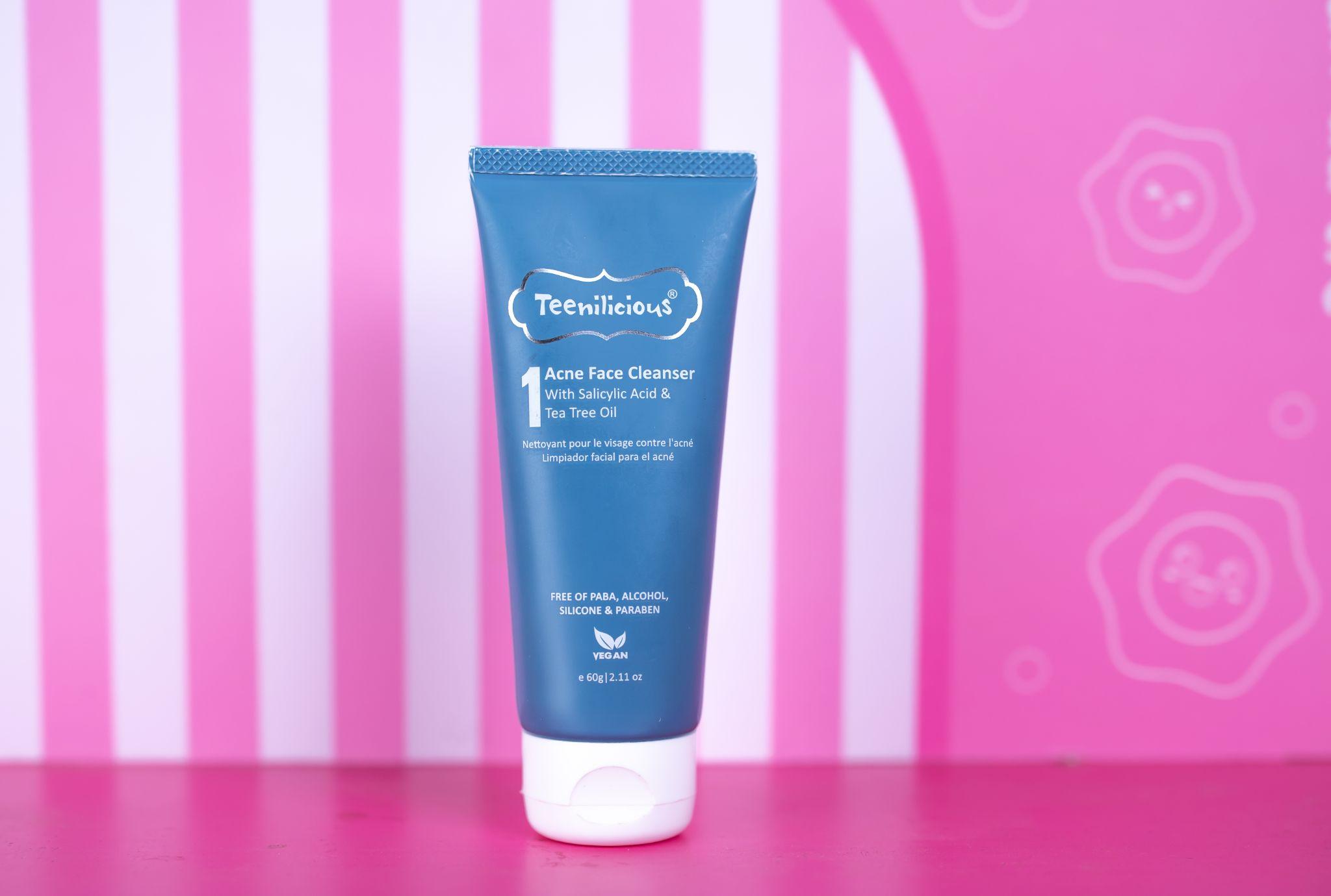 Sữa rửa mặt Teenilicious Acne Face Cleanser