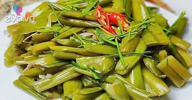 Dọc Mùng – Từ Món Ăn 'Cứu Đói' Thời Bao Cấp Đến Đặc Sản Đắt Khách Sài Gòn: Hương Vị Lạ & Lợi Ích Sức Khỏe Bất Ngờ