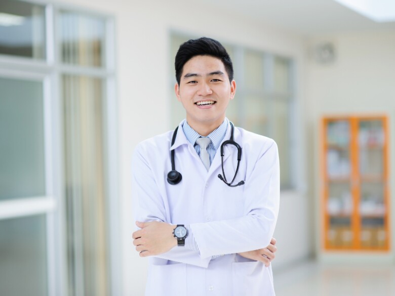 5 ngành học ở Việt Nam dễ xin việc, thị trường luôn khát nhân lực trong những năm tới, ra trường amp;#34;hái ra tiềnamp;#34; - 3