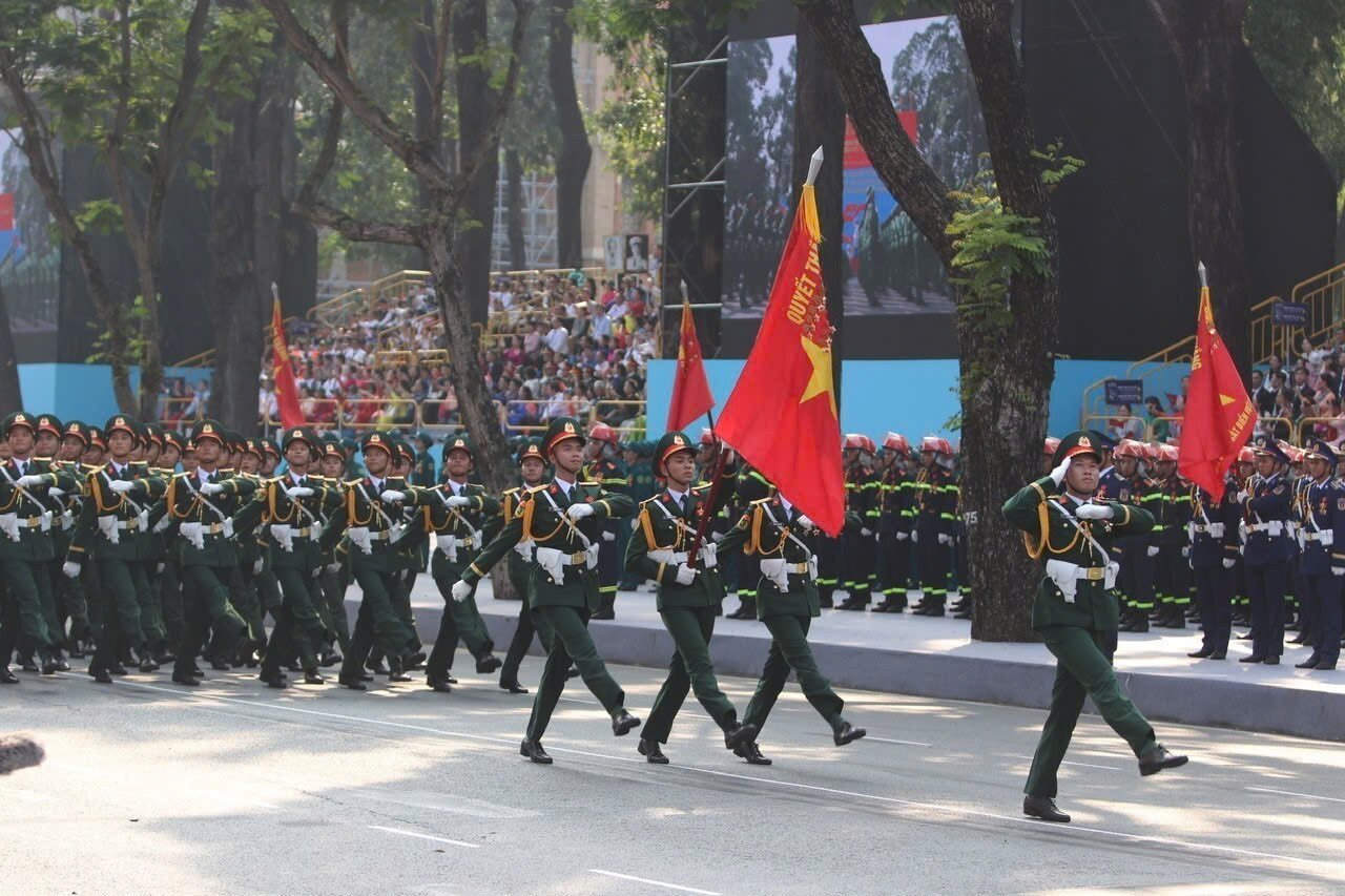 Đoàn diễu binh Quân đội, Công an amp;#34;đi trong vòng tay nhân dânamp;#34; - 31