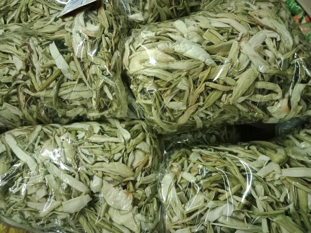 Cây dại ở bờ mương, xưa cho lợn gà ăn nay thành đặc sản nổi tiếng giá 500.000 đồng/kg, còn được xuất khẩu - 5