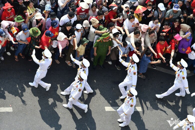 Đoàn diễu binh Quân đội, Công an amp;#34;đi trong vòng tay nhân dânamp;#34; - 21