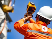 Giá điện tăng 4,8% lên hơn 2.200 đồng một kWh