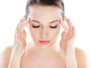 Sức khỏe - 6 động tác giúp giảm sụp mí mắt