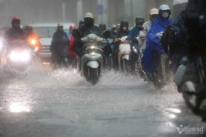 Mưa giông khả năng trở lại miền Bắc sau 4 ngày nữa. Ảnh minh họa: Đình Hiếu