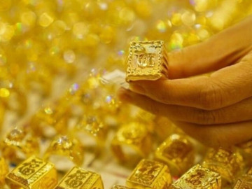 Giá vàng giảm mạnh