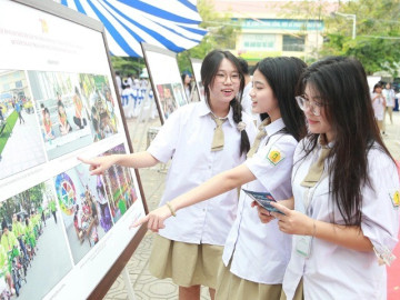 Học phí lớp 10 trường công ở Hà Nội cao nhất 6,5 triệu đồng