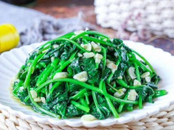 Loại lá   nhà nghèo   tốt như thần dược, giàu vitamin gấp 10 lần củ khoai lang, làm món gì cũng bổ dưỡng cho mẹ bầu