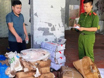 Cảnh sát phát hiện gần 9 tấn thịt đông lạnh không rõ nguồn gốc ở Ninh Bình