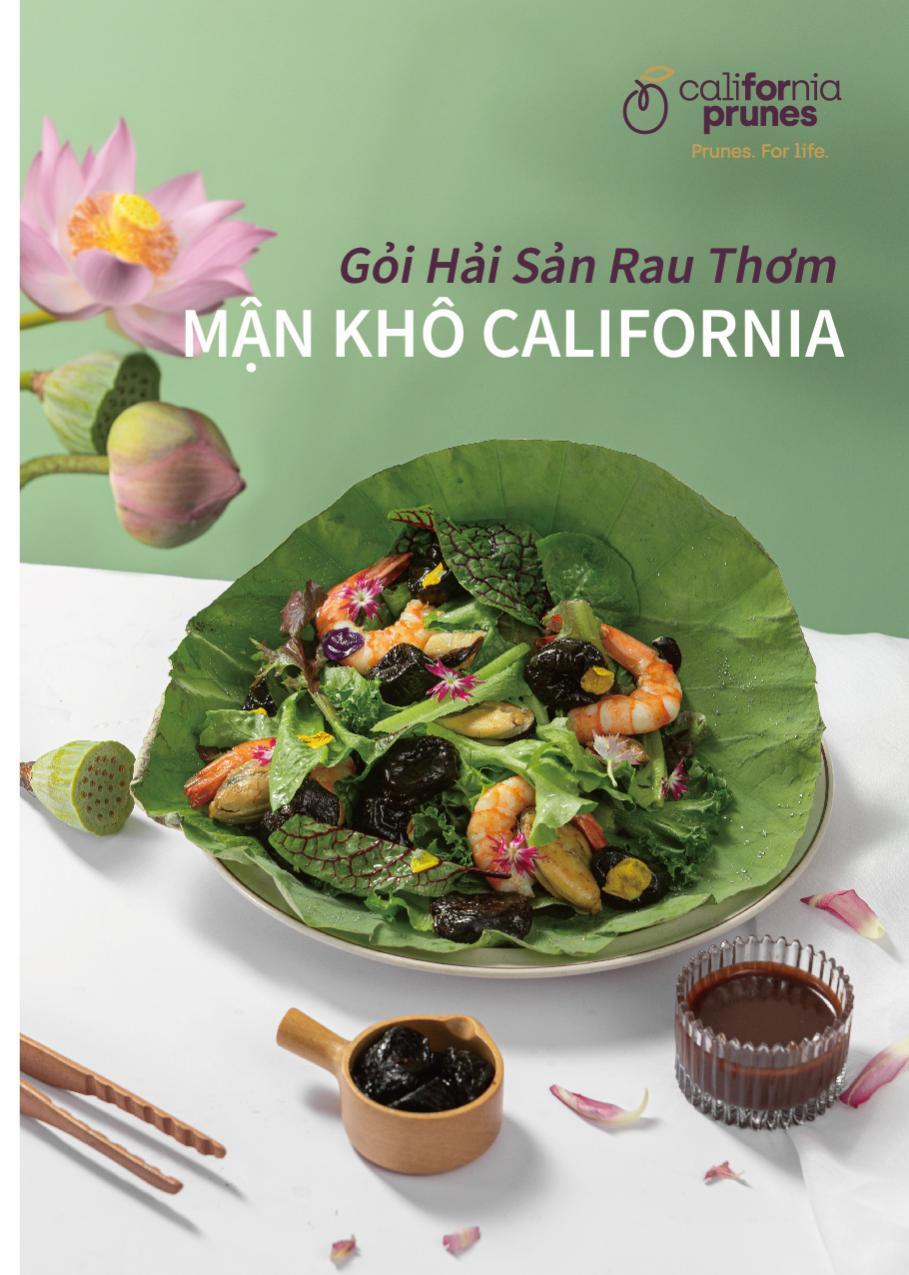 Salad hải sản với rau thơm và mận khô California