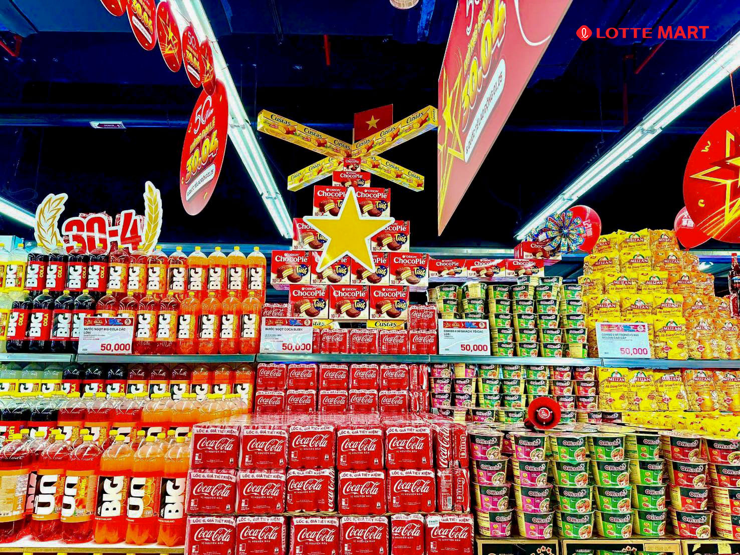 Assorted drinks and snacks