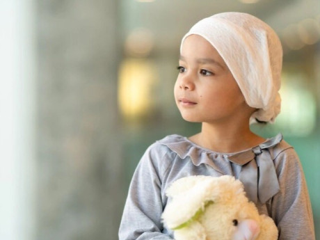 Sức khỏe - Đâu là căn bệnh ung thư trẻ em hay mắc nhiều nhất? Dấu hiệu nhận biết không khó, nhưng đa số bố mẹ phát hiện muộn