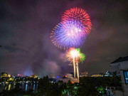 Tin tức - Mãn nhãn với màn pháo hoa ở Công viên Thống Nhất, Hà Nội chào mừng kỷ niệm 30-4