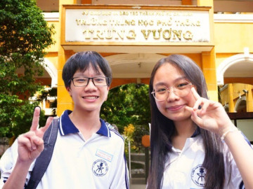Thí sinh TP.HCM vui mừng vì đề môn Văn dễ thở, tự tin đạt điểm cao, đưa dẫn chứng hoa hậu HHen Niê vào bài