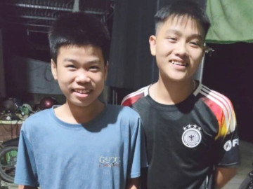 Nghệ An: Đề nghị tuyên dương 2 học sinh nhặt được vàng và tìm người đánh rơi