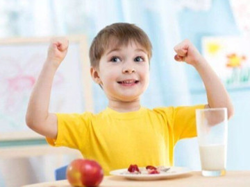 Sức khỏe - Giai đoạn nào cần tăng cường đề kháng cho trẻ? Chuyên gia Nhi khoa chỉ cách hợp lý, không đợi đến khi con bệnh mới lo