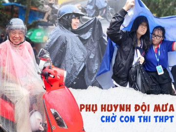 Xúc động cha mẹ đội mưa lớn đợi con, thí sinh bối rối vì đề Toán phân hóa cao: "Em chắc chắn được 5 nhưng khó trên điểm 8..."