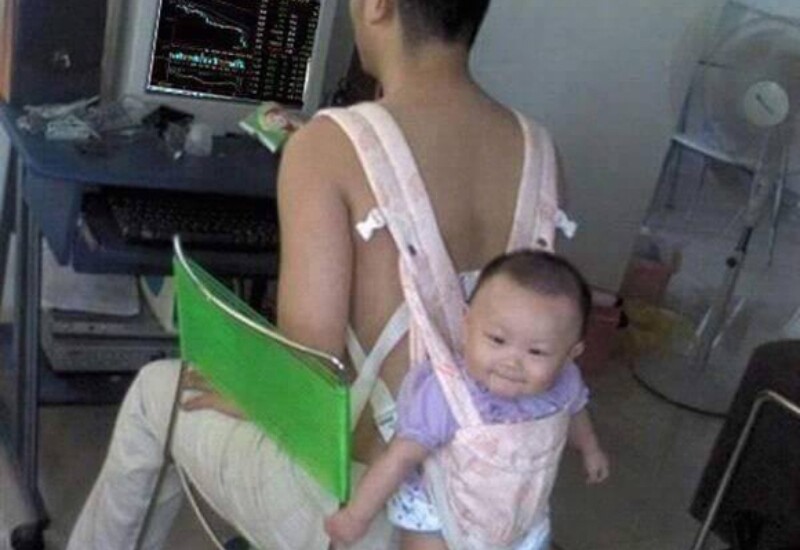 Thôi kệ, bố vui là được, con quen rồi!