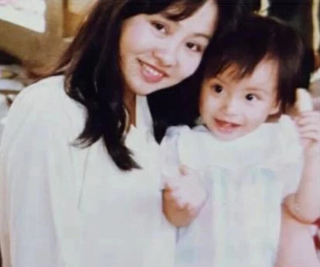 Lily Vũ và mẹ