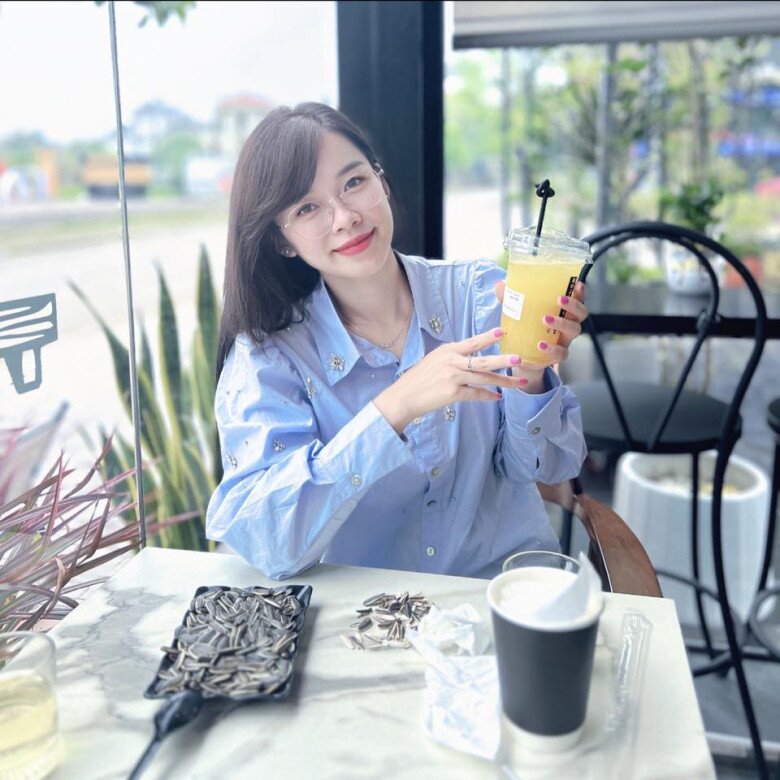 Bóng hồng xe tải Thái Nguyên 8 năm đưa con rong ruổi đường dài Bắc Nam, 19 tuổi làm mẹ đơn thân, 2 con khác cha - 8