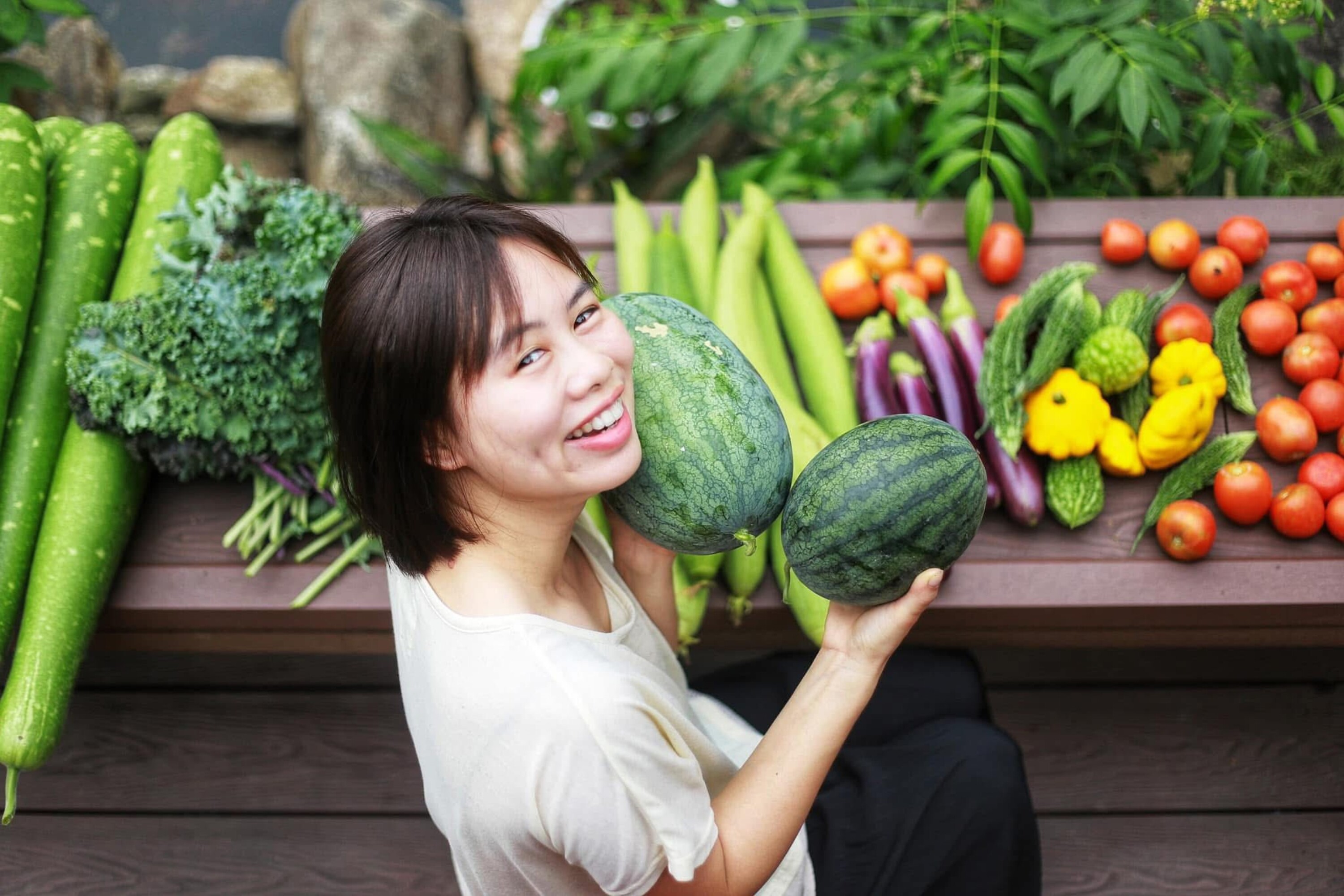 Cô gái 9X Yên Bái bỏ phố về quê, dành 4 năm làm nhà vườn đẹp như tranh - 15