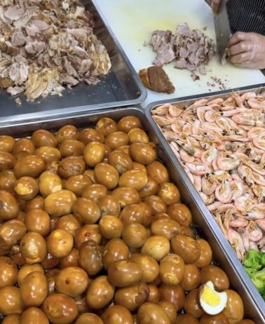 Đóng 60 nghìn/ngày tiền ăn 3 bữa cho con ở trường mẫu giáo, phụ huynh amp;#34;ngã ngửaamp;#34; vì bữa trưa - 5