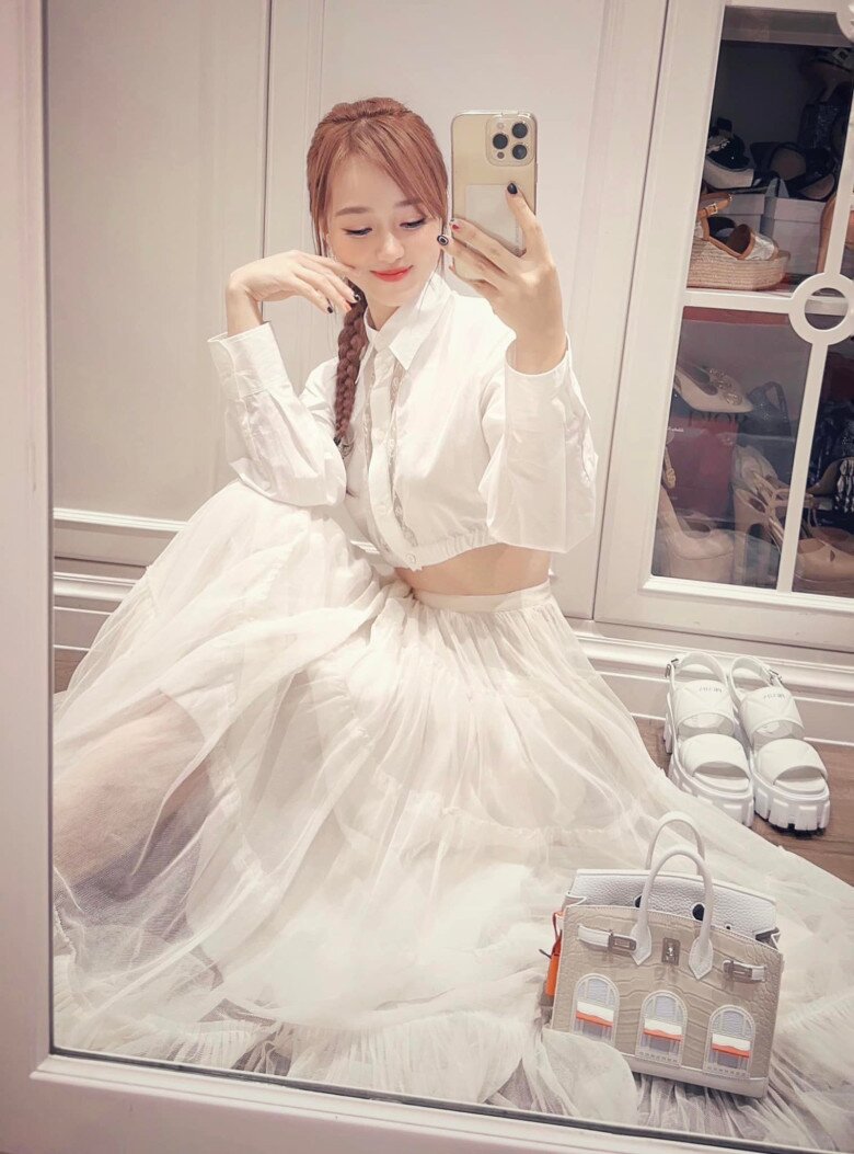 Hotgirl Sài Gòn được nam du học sinh Singapore nhắn tin theo đuổi, làm mẹ nuôi dạy 2 con cực đảm đang khéo léo - 9