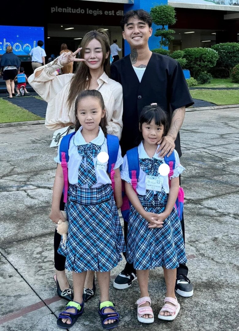 Vợ cũ Hoài Lâm 5 năm làm mẹ đơn thân giờ được ca sĩ nổi tiếng đòi cưới, chồng mới chăm 2 con riêng như con ruột - 4