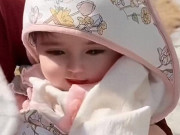 Yêu con - Bé sơ sinh diện mạo đẹp như hoa hậu dù bố mẹ bình thường, y tá thốt lên: “Đứa trẻ đã phẫu thuật thẩm mỹ”