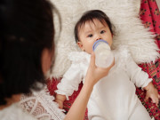 Yêu con - Tất tần tật những băn khoăn của hội bỉm sữa trên MXH về Lactoferrin