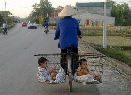 Chỉ cần mẹ ở đâu, mẹ sẽ đưa các con theo đấy.