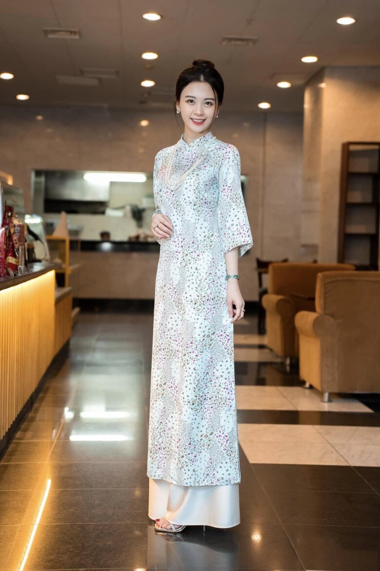 Nữ MC đông con nhất nhì VTV bí mật làm mẹ lần 5, mới sinh 7 tháng ra đường trẻ đẹp như gái 18 không ai nhận ra - 7