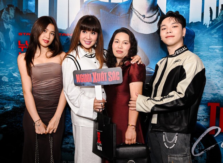 Giọng ca gốc Thái Bình từng học tại Nhạc viện TP HCM, là một trong những thí sinh nổi bật trong cuộc thi Tỏa sáng ước mơ mùa đầu tiên. Sau cuộc thi, anh “đầu quân” cho công ty của nhạc sĩ Lưu Thiên Hương.