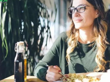 5 thói quen phụ nữ tuổi 40 cần loại bỏ ngay: Điều thứ 2 khiến bạn già nhanh hơn