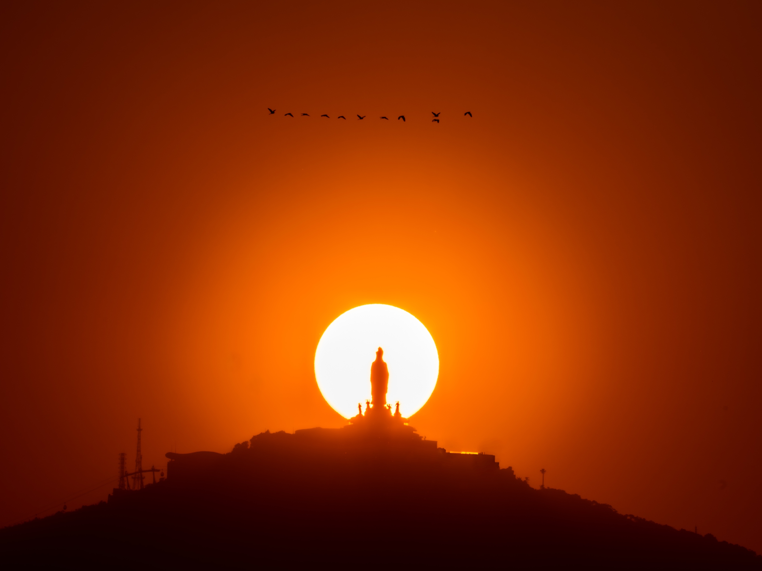 Sau khi đăng tải, bức ảnh nhận được sự quan tâm lớn từ cộng đồng, vượt ngoài dự đoán của nhiếp ảnh gia. Ảnh: HẢI TRIỀU