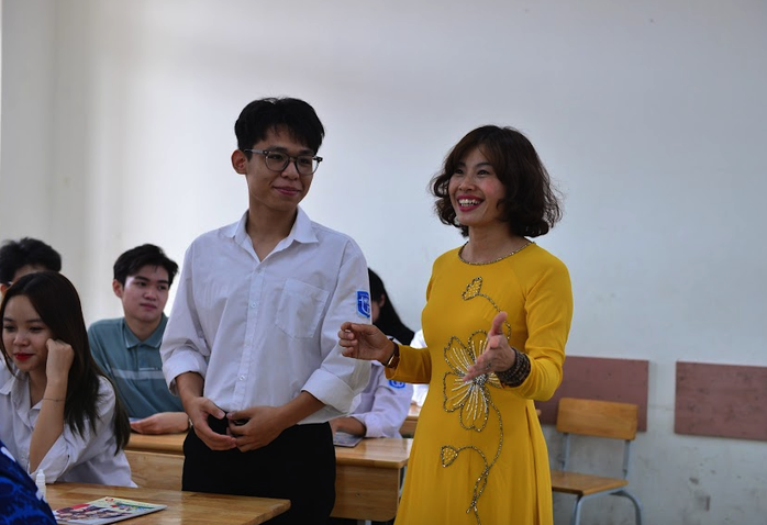 Thông tư 19 có hiệu lực từ ngày 15-5-2026 không cấm dạy thêm, học thêm chính đáng