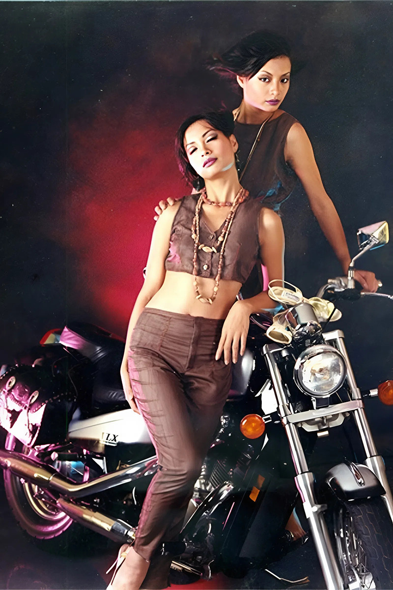 3 cặp song sinh showbiz Việt: Người hạnh phúc viên mãn, kẻ ngập scandal - 1