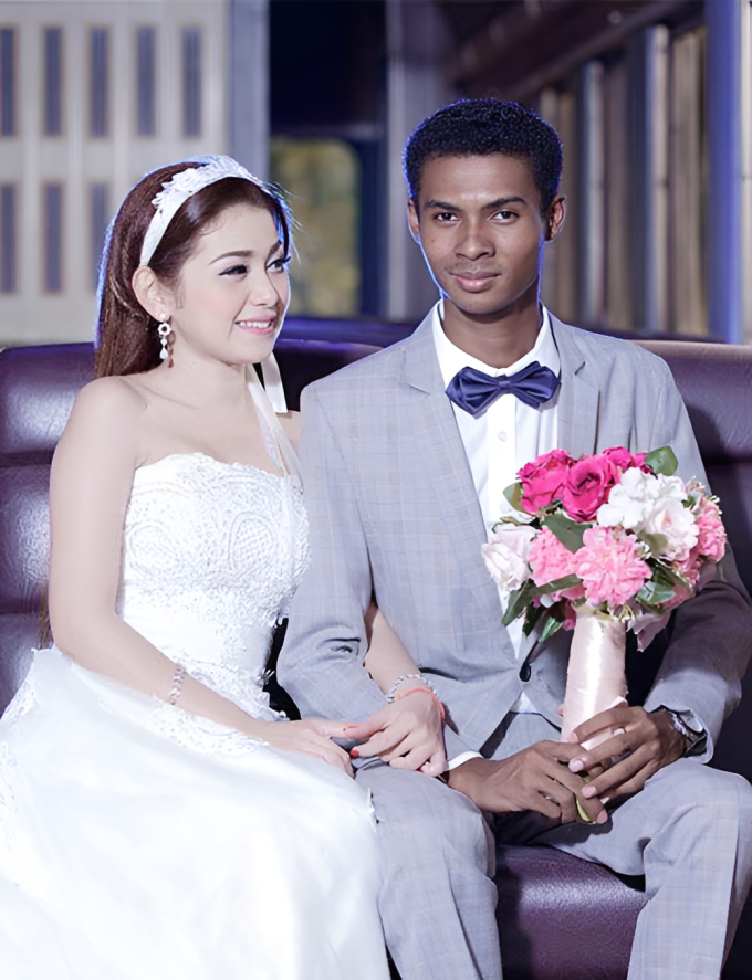 Cặp amp;#39;chồng xấu vợ xinh đẻ con tiênamp;#39; nổi tiếng Campuchia giờ ra sao? - 3