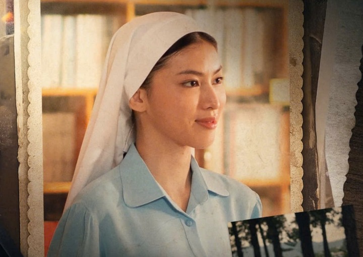 Được xem là ẩn số lớn nhất của phim, Á hậu 2 Hoa hậu Việt Nam 2020 Nguyễn Lê Ngọc Thảo mang đến sự bất ngờ đầy thú vị với vai Sơ Thanh. Từ bỏ hình ảnh kiêu kỳ, lộng lẫy thường thấy Ngọc Thảo hóa thân vào một nhân vật mang màu sắc điềm tĩnh và có phần nội tâm.
