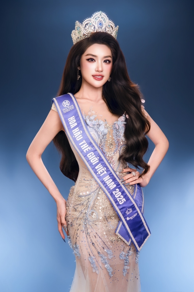 Phương Oanh có khoảng 12 tháng chuẩn bị cho hành trình thi Hoa hậu Thế giới 2027.