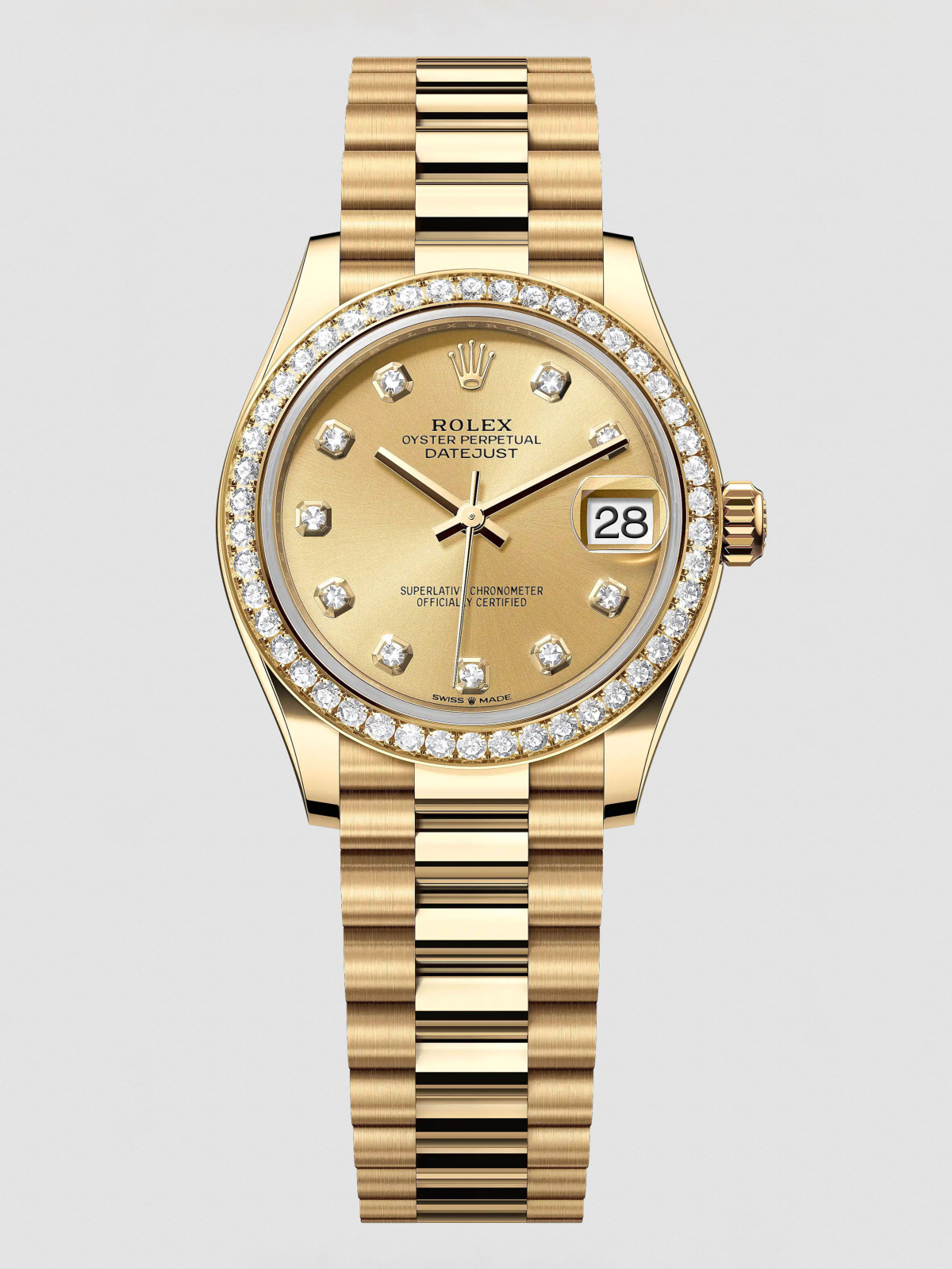 Mẫu Rolex dòng Oyster Perpetual Datejust được bán ở mức gần 1,4 tỷ đồng, làm từ vàng 18K, đính kim cương trên viền vỏ và mặt số, sử dụng kính sapphire chống xước. Thương hiệu Thụy Sĩ cho biết công đoạn khảm đá được thực hiện thủ công tỉ mỉ bởi đội ngũ thợ kim hoàn lành nghề. Họ căn chỉnh chính xác vị trí, hướng và độ cao từng viên kim cương nhằm đạt đến sự hoàn thiện tinh xảo. Đồng hồ lên dây cót tự động hai chiều thông qua rotor Perpetual, có khả năng dự trữ năng lượng khoảng 55 giờ, chống nước ở độ sâu 100 mét.