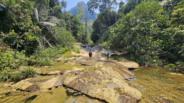 Choáng ngợp với hình ảnh 26 hang động mới ở Phong Nha - Kẻ Bàng vừa phát hiện - 12
