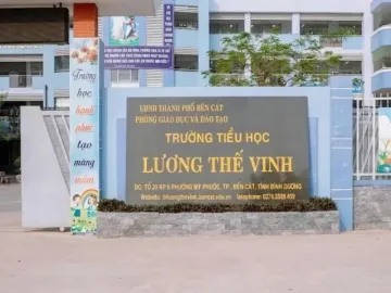 Kỷ luật cô giáo bắt học sinh tự chích kim vào tay