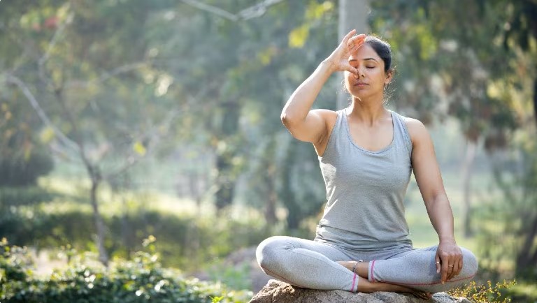 Thực hiện thở có kiểm soát giúp thư giãn, tăng cường khả năng hoạt động của gan.