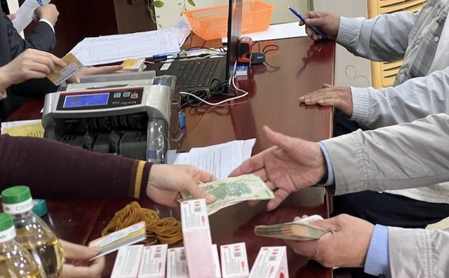 Lịch chi trả lương hưu, trợ cấp bảo hiểm xã hội (BHXH) tháng 5/2026 có sự điều chỉnh so với thông lệ. Ảnh minh họa: TL