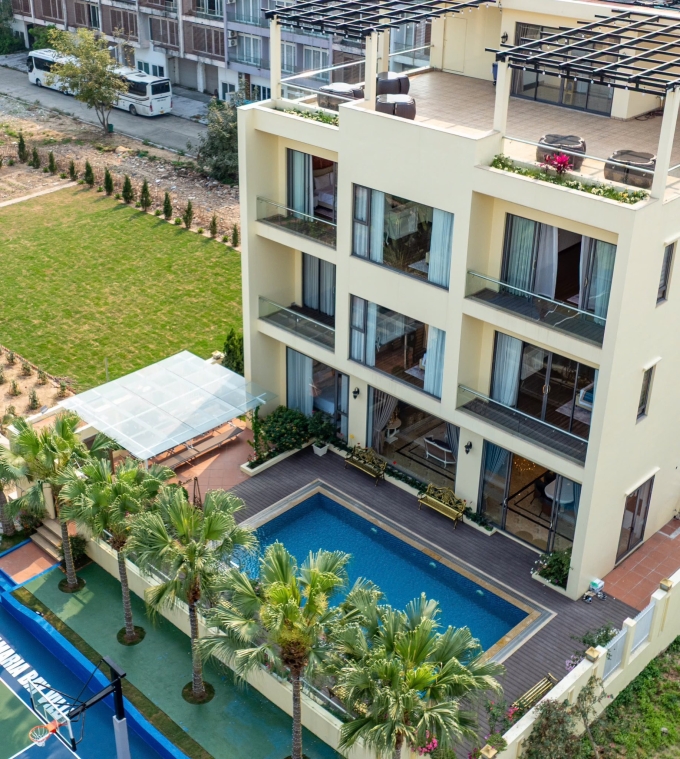 Biệt thự 10 phòng ngủ, rộng 1.000 m2 của NSƯT Tân Nhàn ở Quảng Ninh - 2