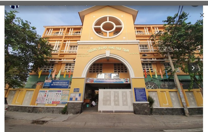Trường Tiểu học Đặng Thùy Trâm, phường Tân Thuận. Ảnh: Mạng xã hội