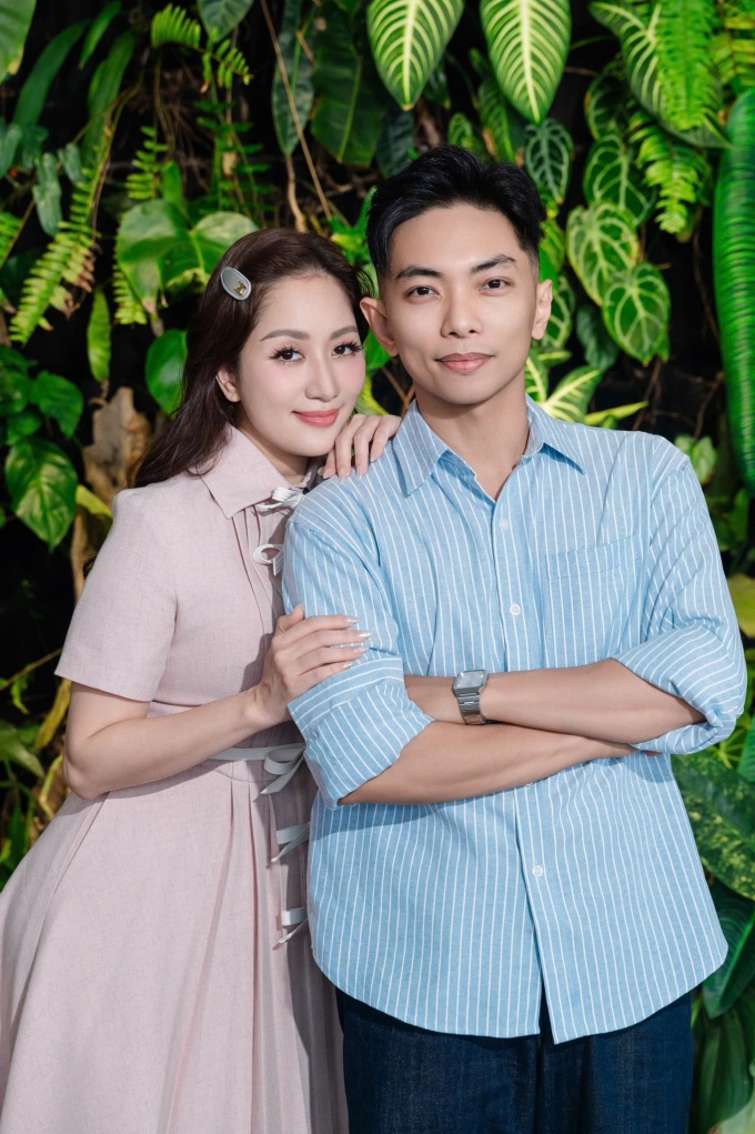 Tòa nhà 6 tầng của gia đình Khánh Thi - Phan Hiển - 11