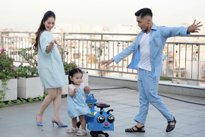 Tòa nhà 6 tầng của gia đình Khánh Thi - Phan Hiển - 10